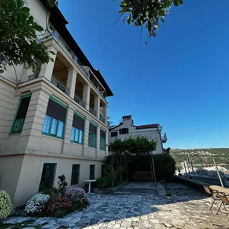 Lägenhet S Balkonom 10 Metara Od Mora Opatija
